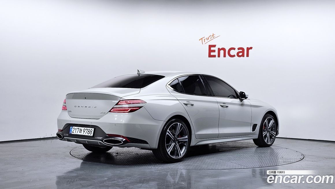 Genesis G70 2025