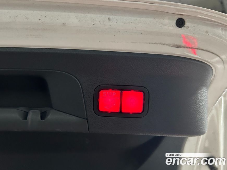 Mercedes-Benz GLC-Class 2021