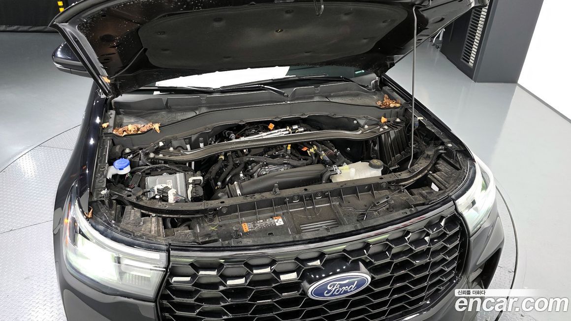 Ford Explorer 2025