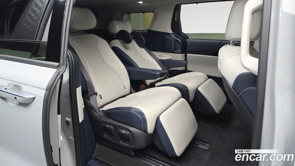 Kia Canival 2024