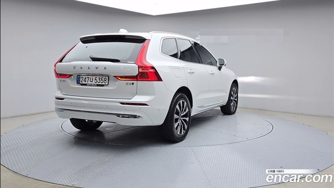 Volvo XC60 2023