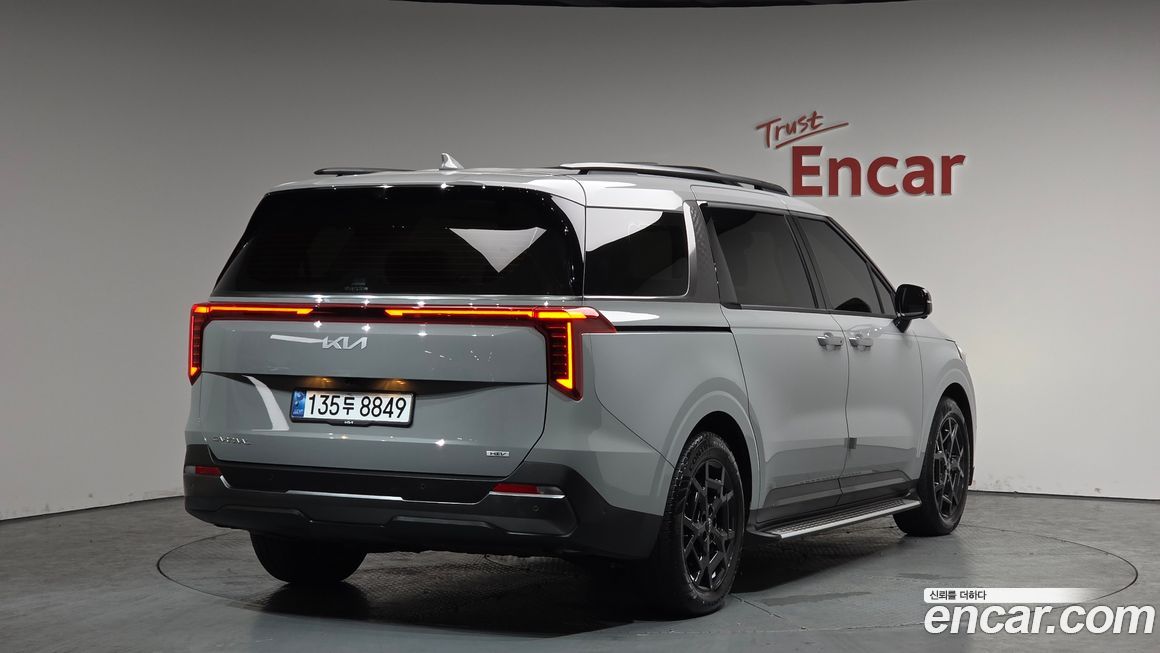 Kia Canival 2024