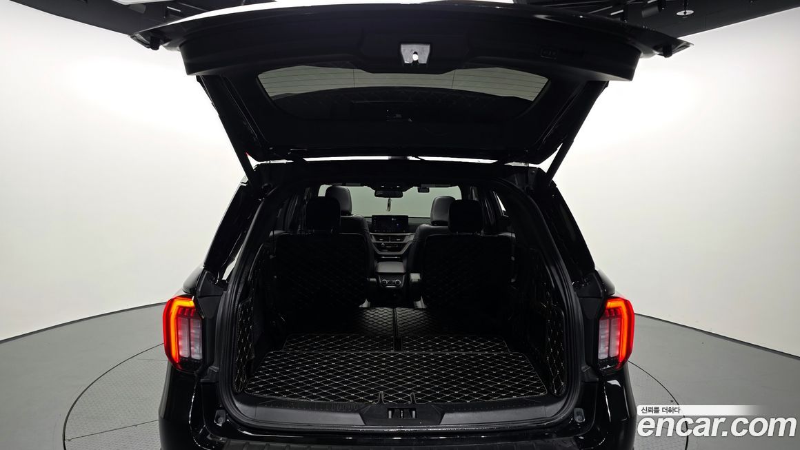 Ford Explorer 2025