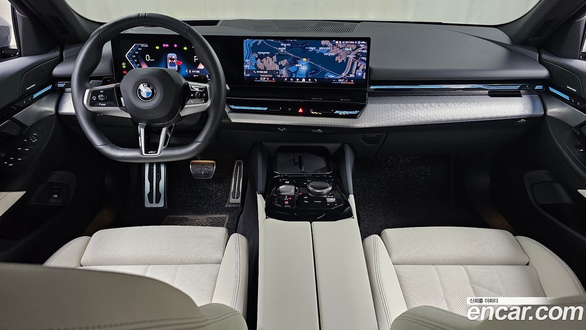 BMW 5-Series 2024