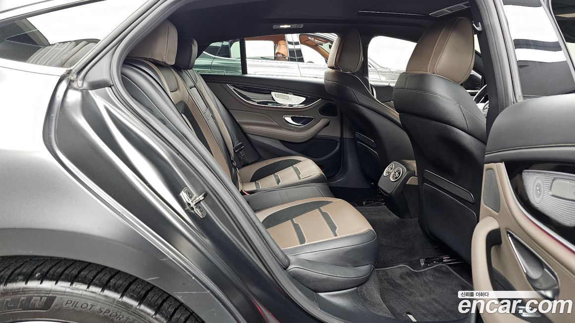 Mercedes-Benz AMG GT 2021