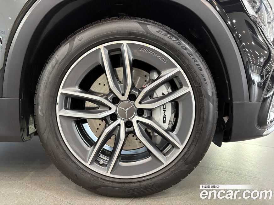 Mercedes-Benz GLB-Class 2026