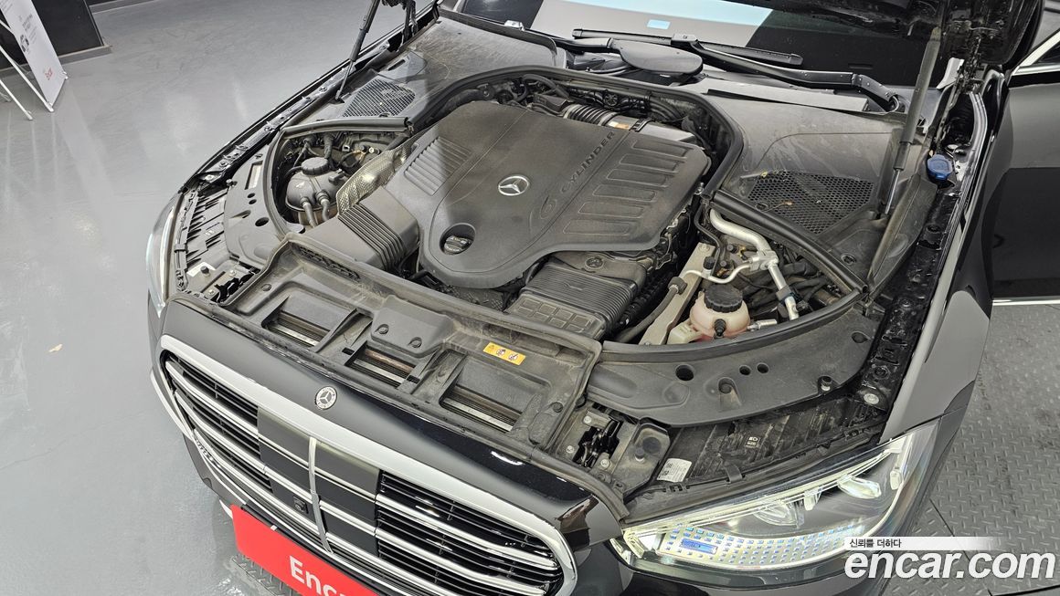 Mercedes-Benz S-Class 2022