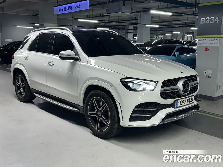 Mercedes-Benz GLE-Class 2021