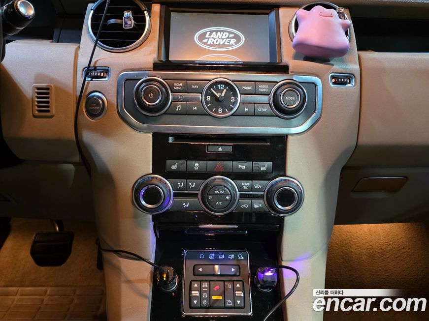 Land Rover Discovery 2012