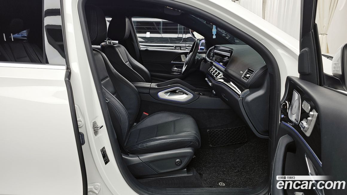 Mercedes-Benz GLE-Class 2021