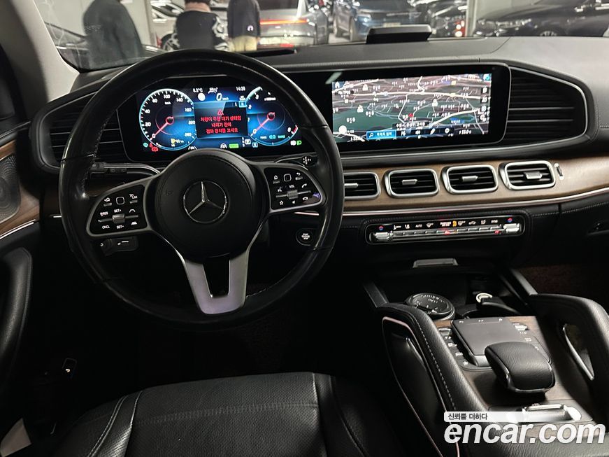 Mercedes-Benz GLE-Class 2021