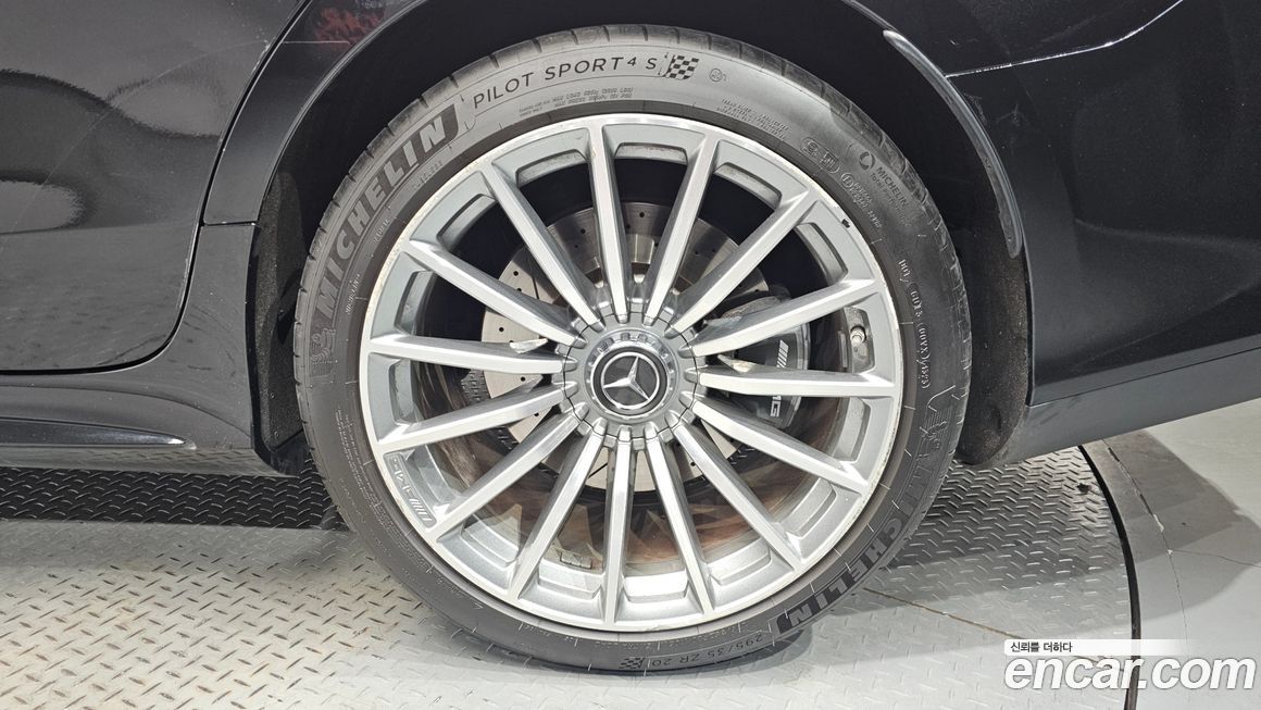 Mercedes-Benz AMG GT 2021