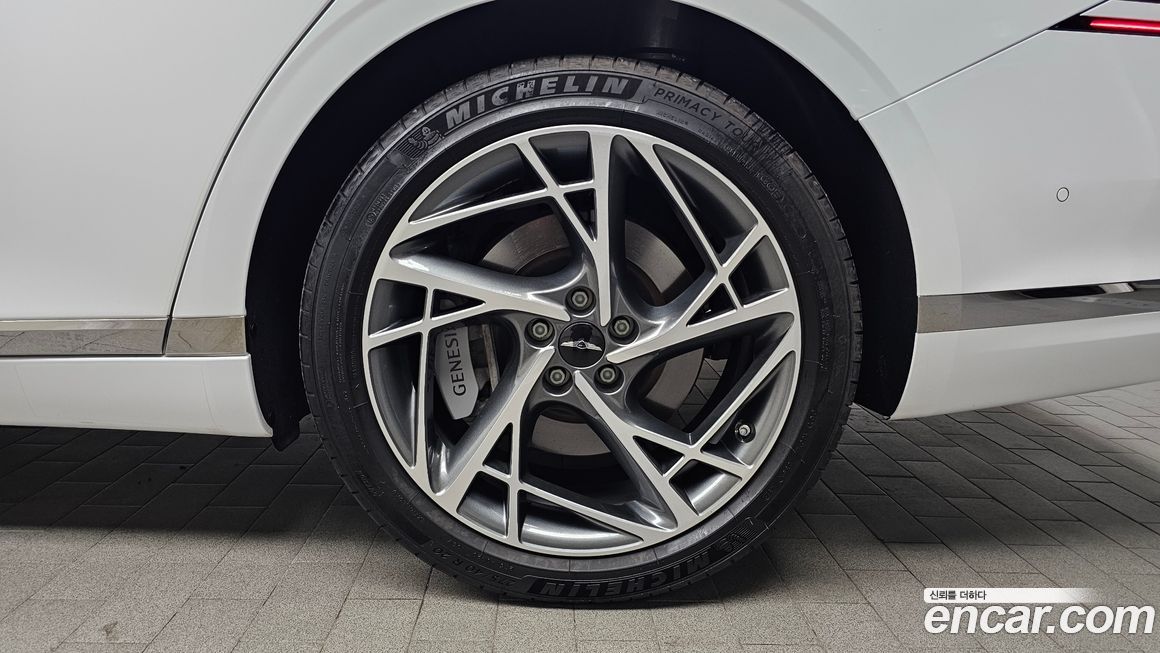 Genesis G90 2023
