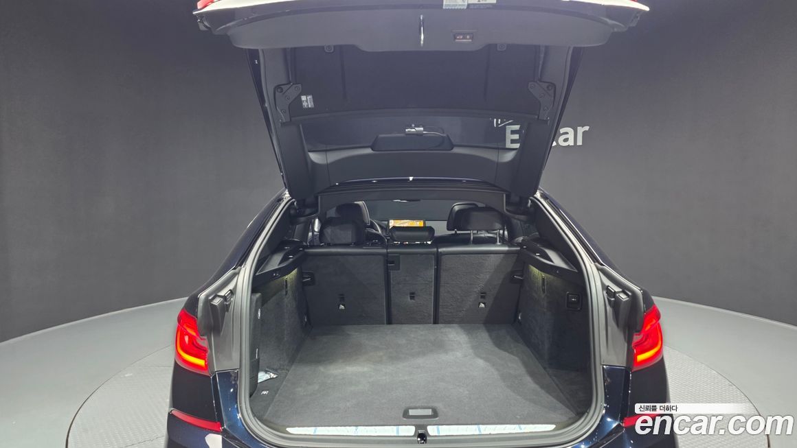 BMW Gran Turismo 2024