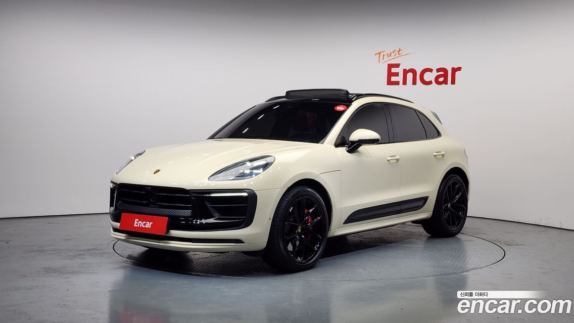 Porsche Macan 2022