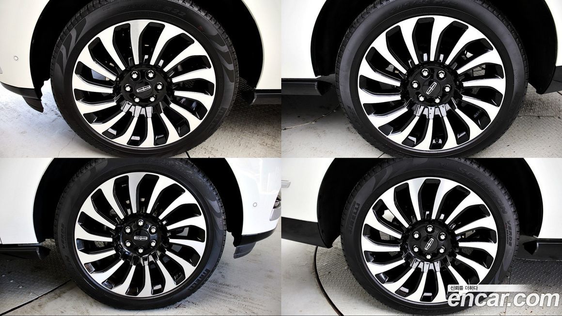 Lincoln Navigator 2023