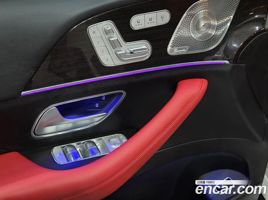 Mercedes-Benz GLE-Class 2023