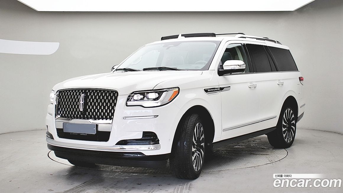 Lincoln Navigator 2023
