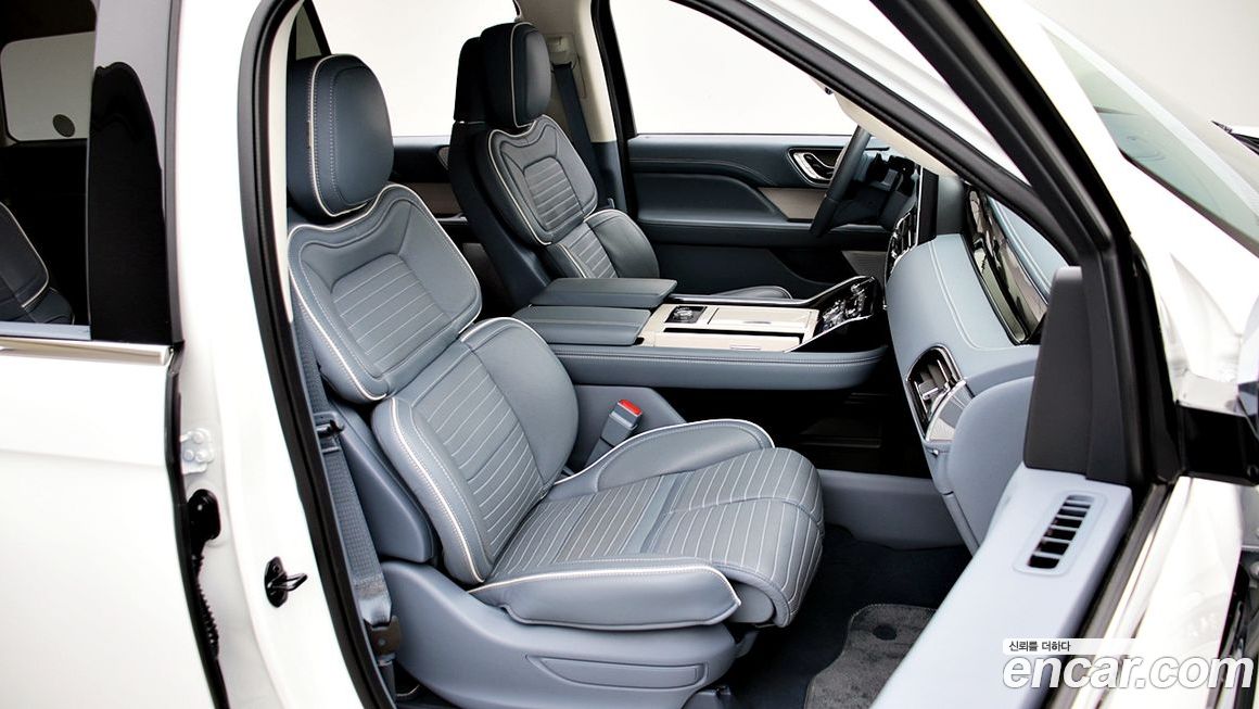 Lincoln Navigator 2023