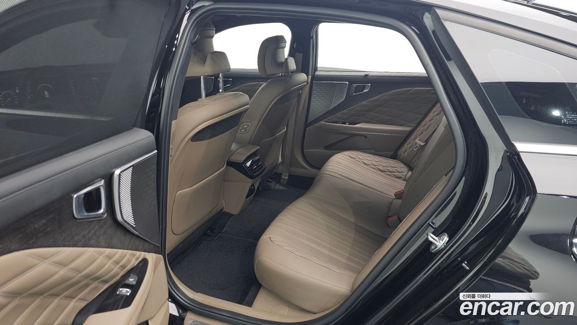 Kia K8 2023