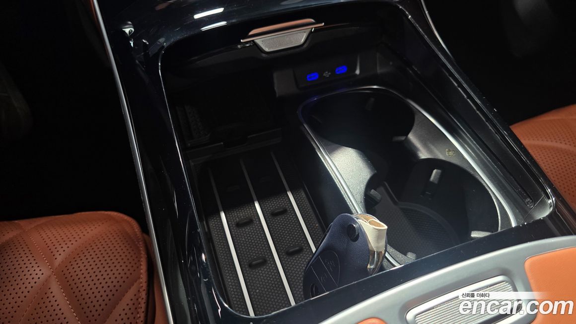 Mercedes-Benz S-Class 2023