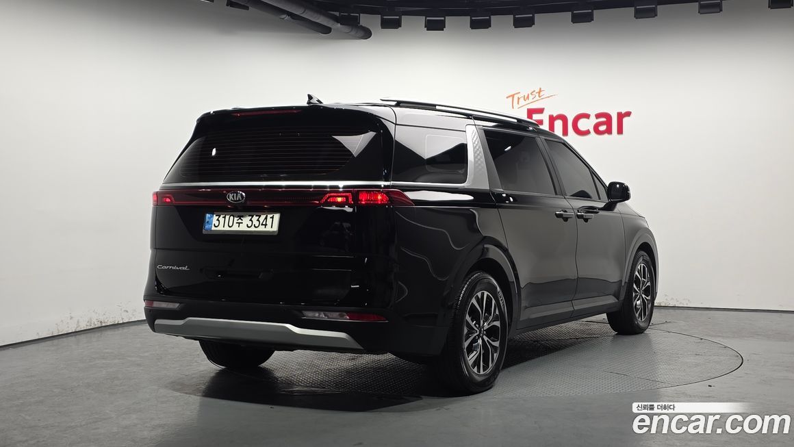 Kia Canival 2021