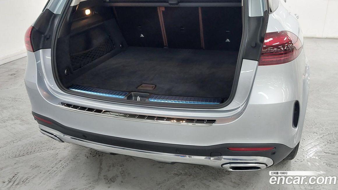 Mercedes-Benz GLE-Class 2025