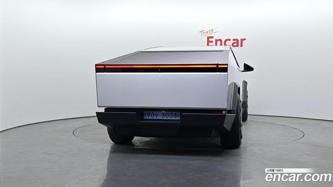 Tesla Cybertruck 2024