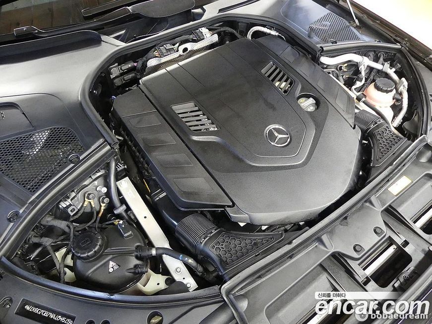 Mercedes-Benz S-Class 2022