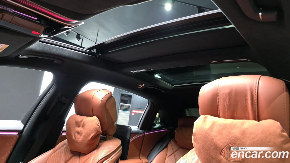 Mercedes-Benz S-Class 2021