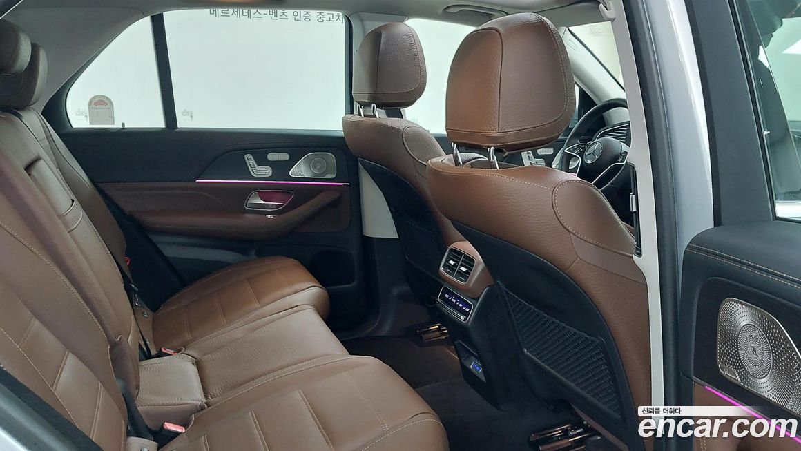 Mercedes-Benz GLE-Class 2025