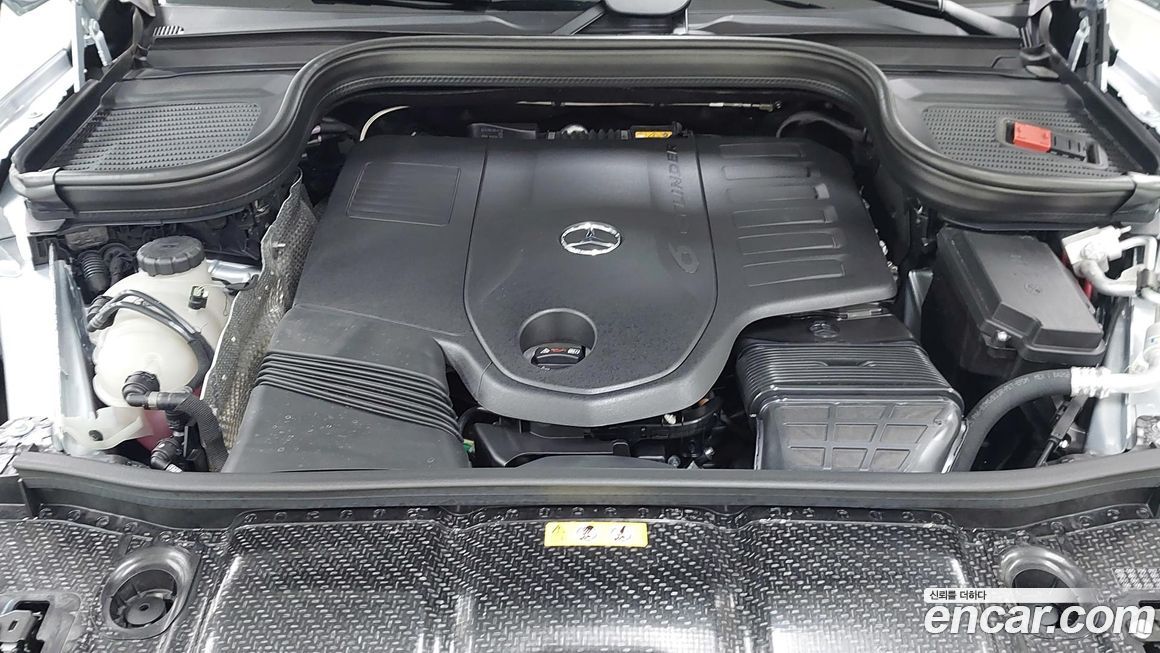 Mercedes-Benz GLE-Class 2025