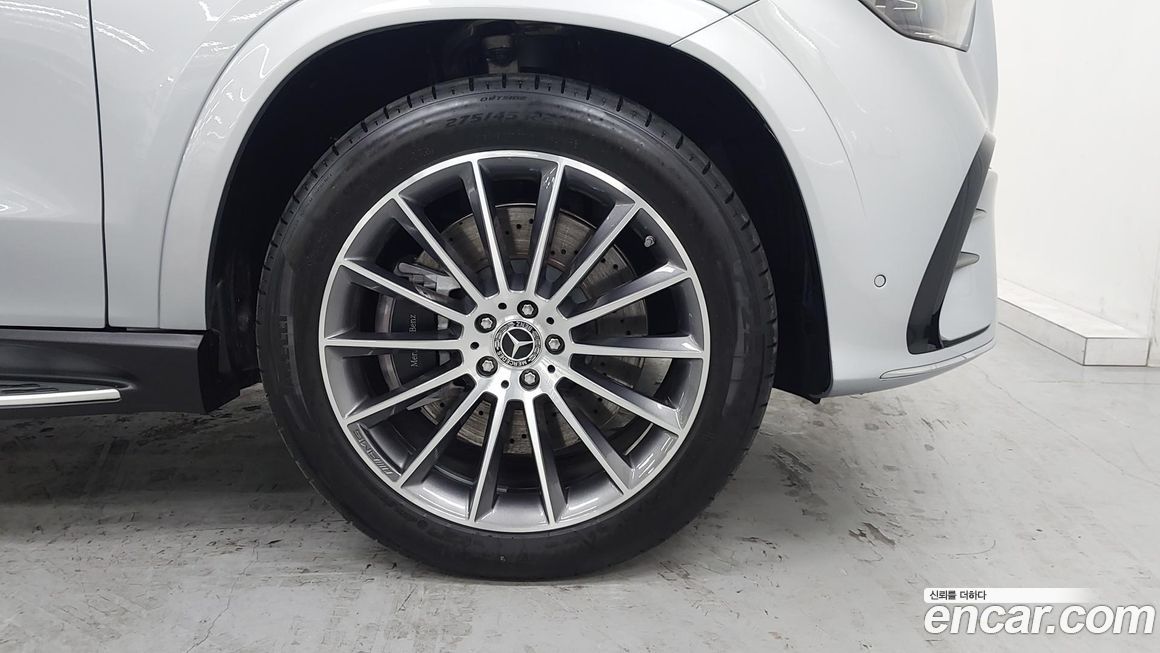 Mercedes-Benz GLE-Class 2025