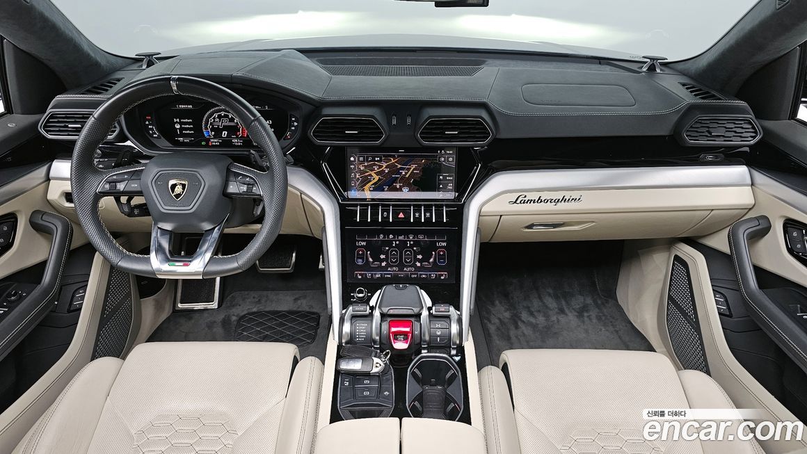 Lamborghini Urus 2020