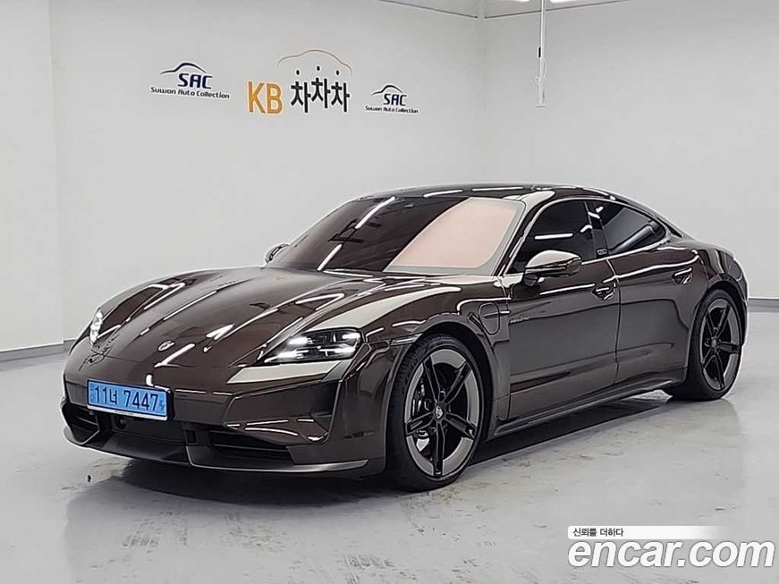 Porsche Taycan 2025
