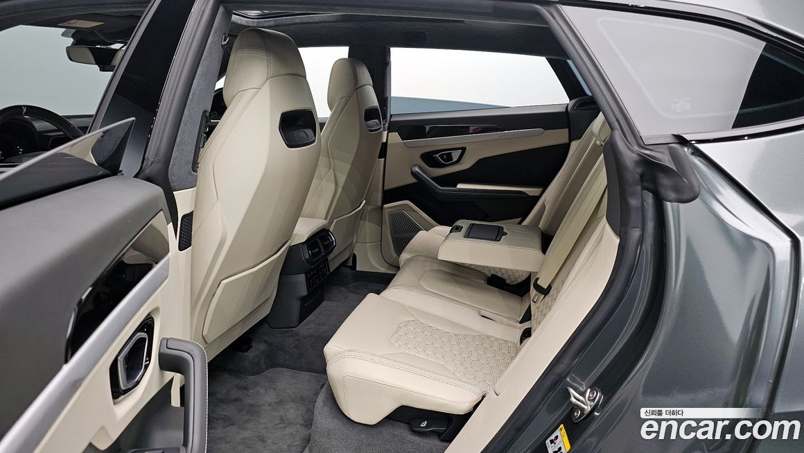 Lamborghini Urus 2020