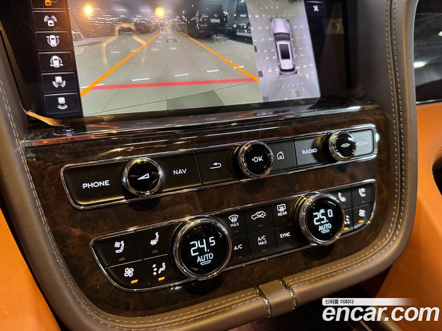 Bentley Bentayga 2021