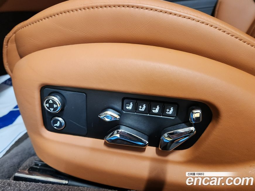 Bentley Flying Spur 2021