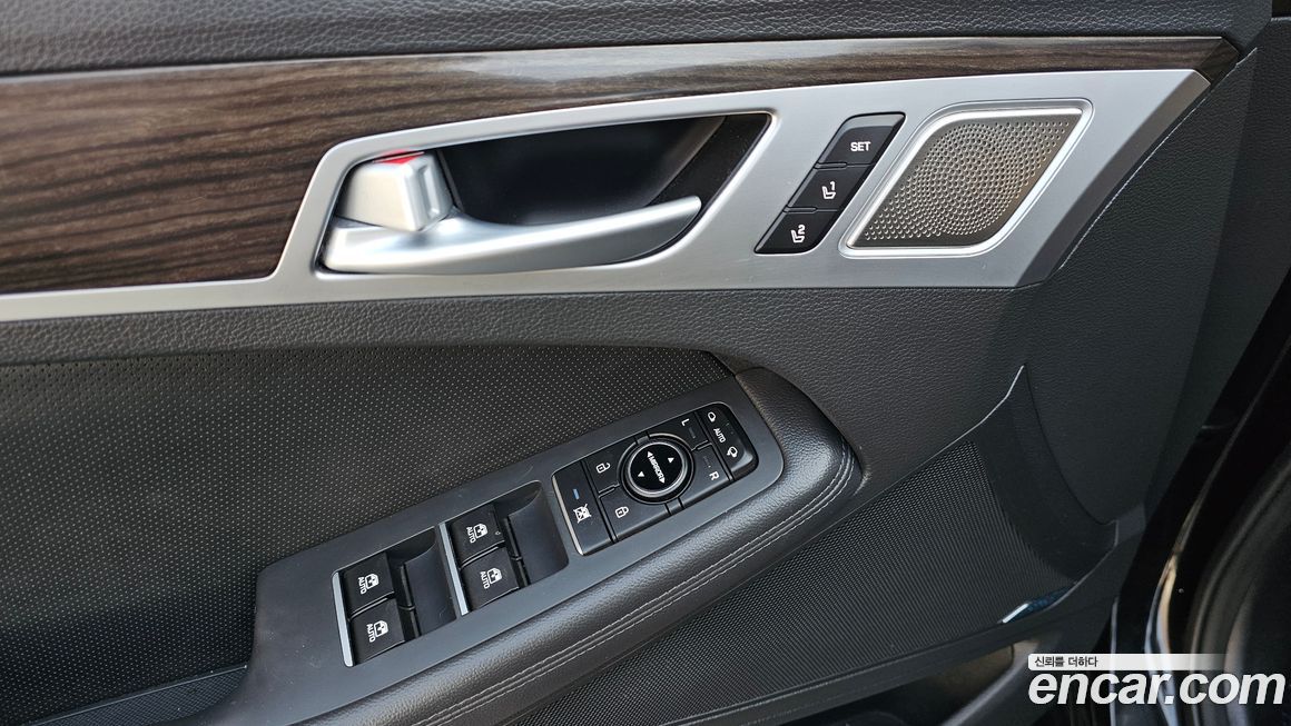 Genesis G80 2018