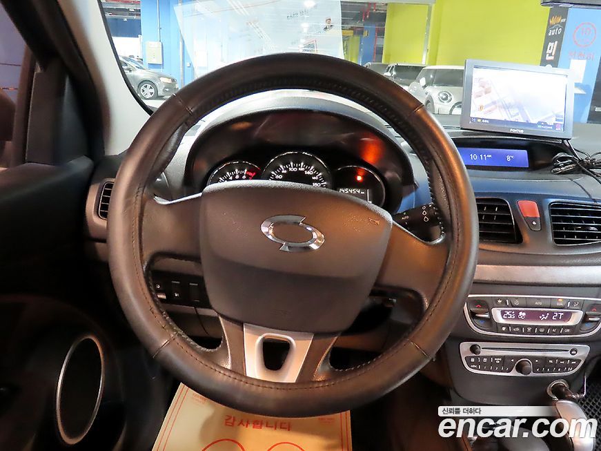 Renault-KoreaSamsung SM3 2011