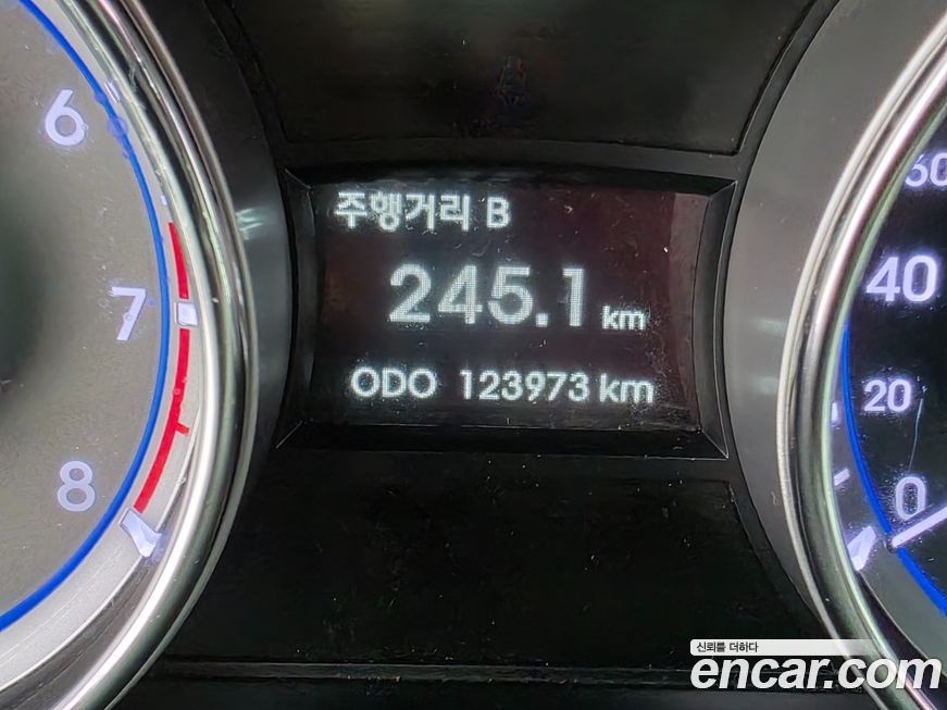 Hyundai Sonata 2013