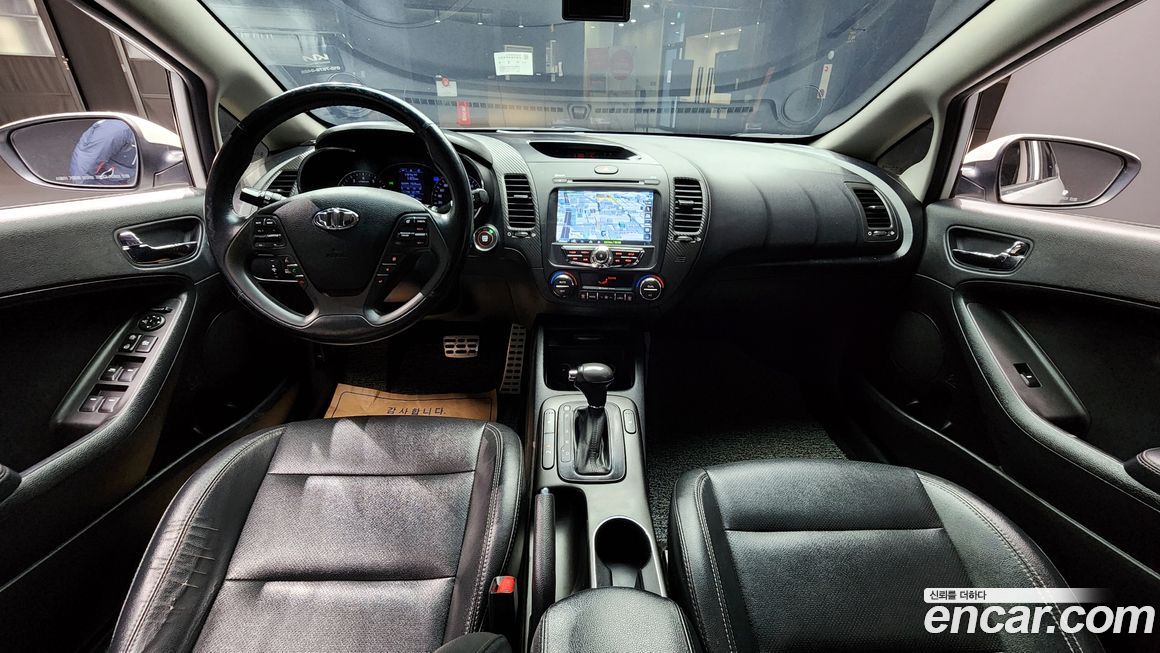 Kia K3 2013