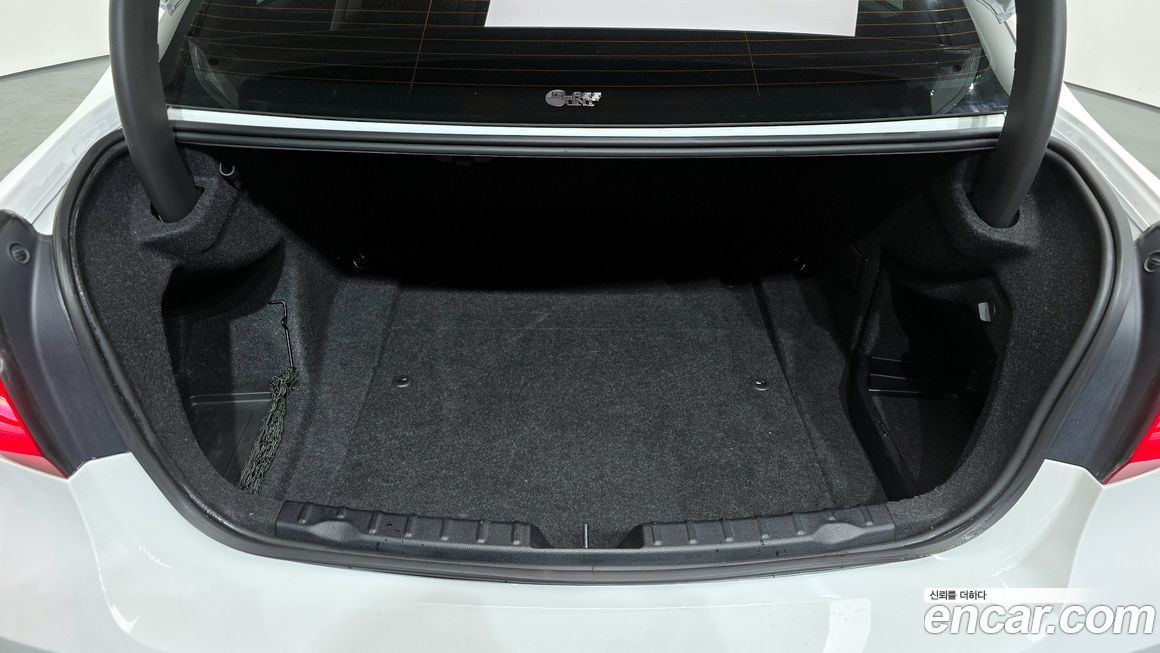 BMW 3-Series 2016