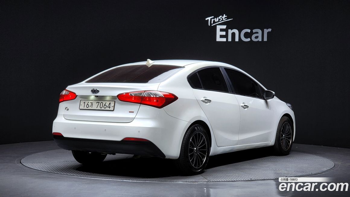 Kia K3 2013