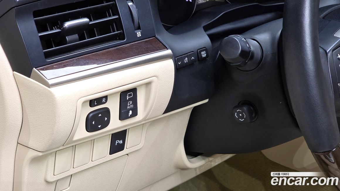 Lexus ES 2013
