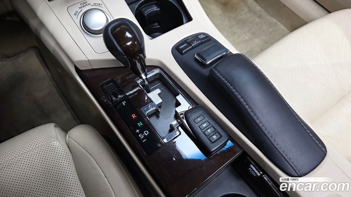 Lexus ES 2013