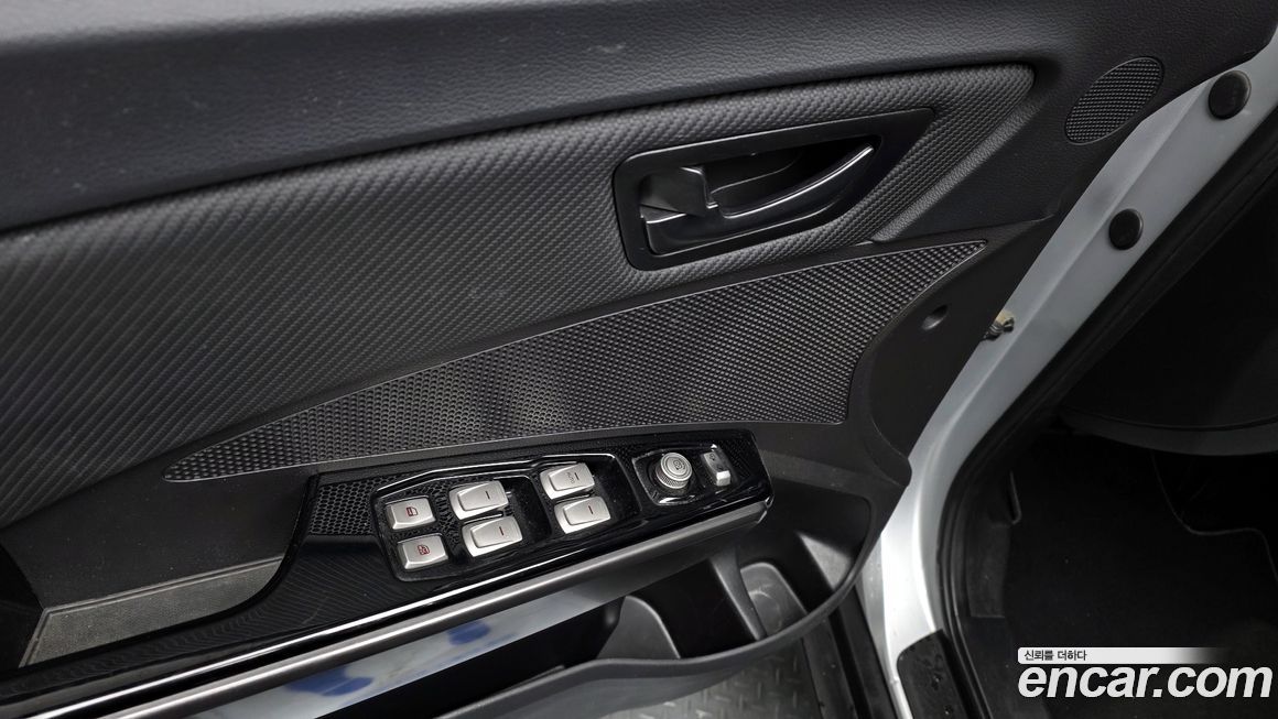 KG_Mobility_Ssangyong TIBOLI 2017