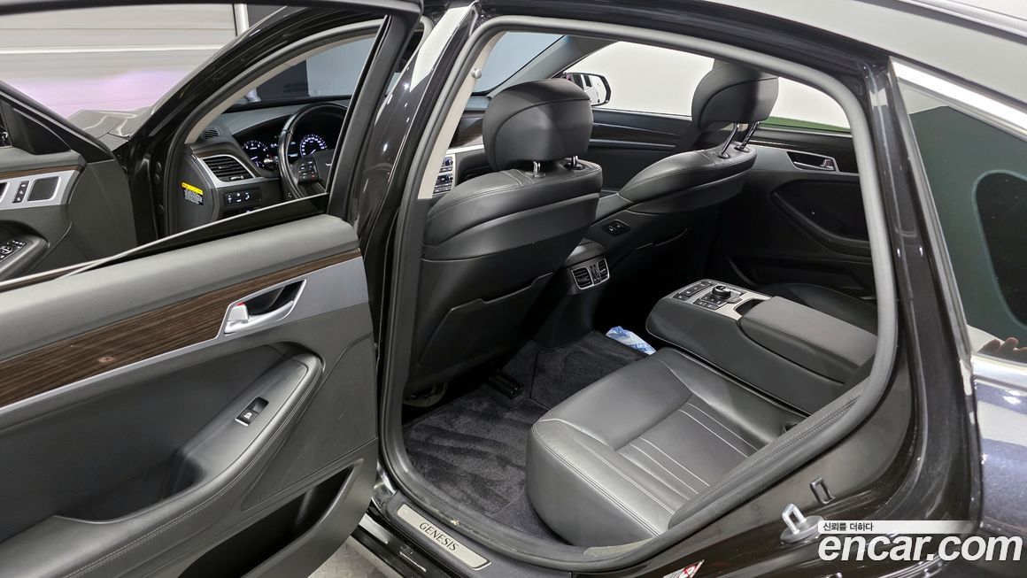 Genesis G80 2018