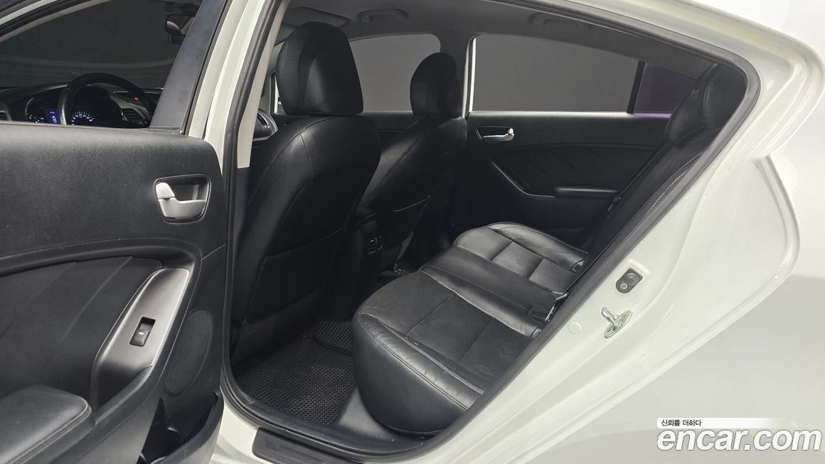 Kia K3 2014