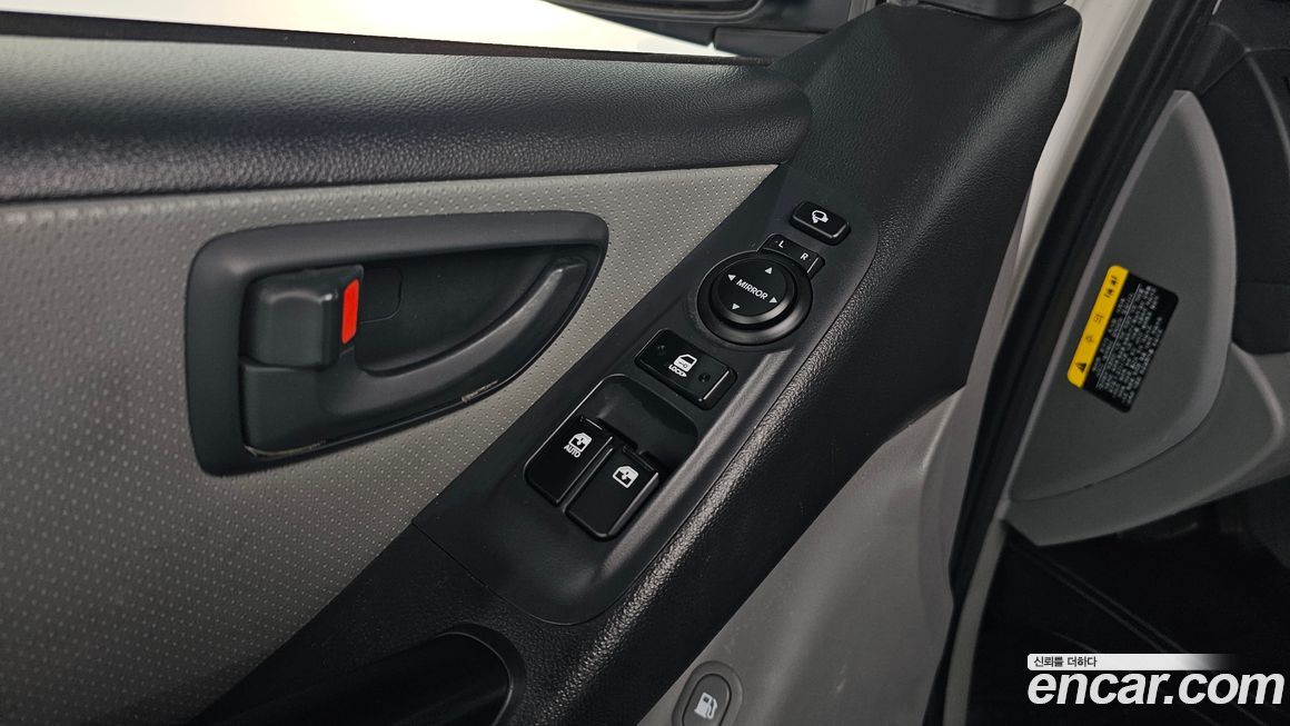 Hyundai Starex 2019